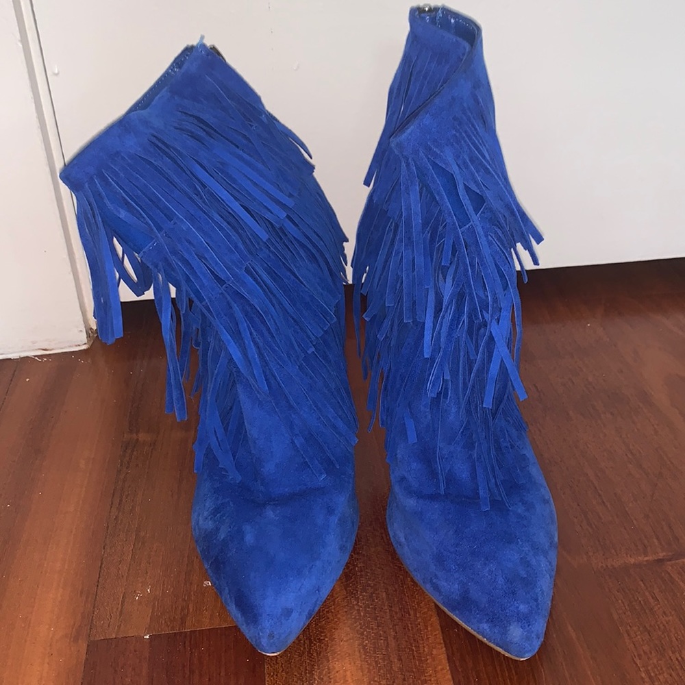 Stevemadden blue suede fringe boot heel worn once